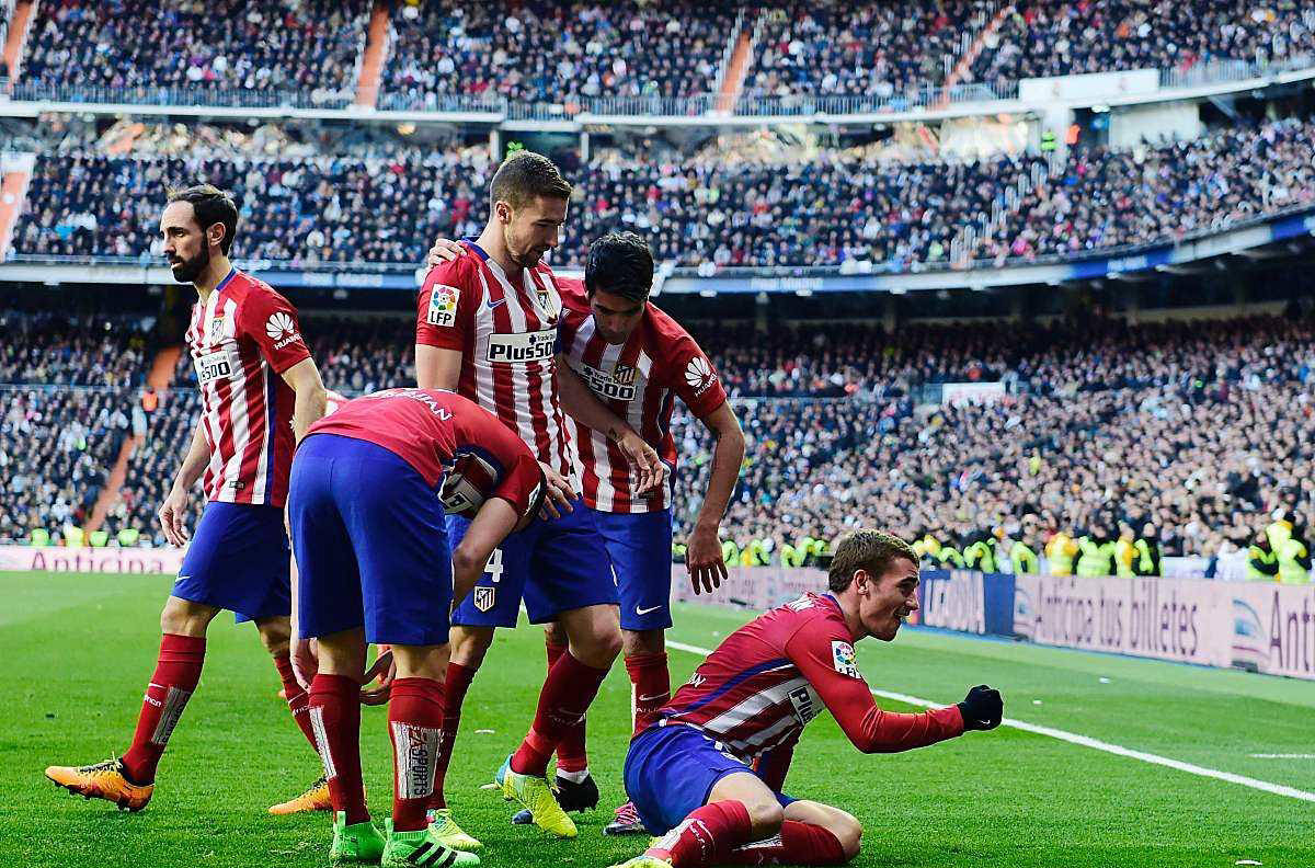 阿森纳客场失利，赛季表现略显失色，引发热议