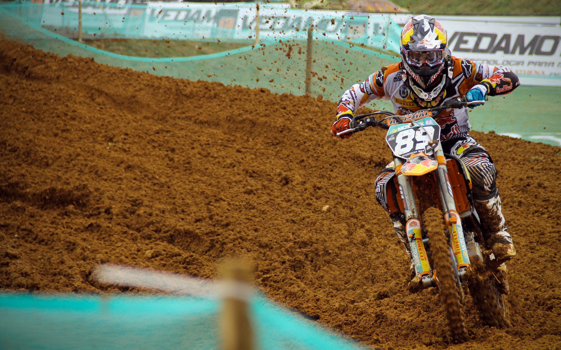 战术革命！青春风暴碾碎巨星云集，德国战车如何一夜拆解法国航母？