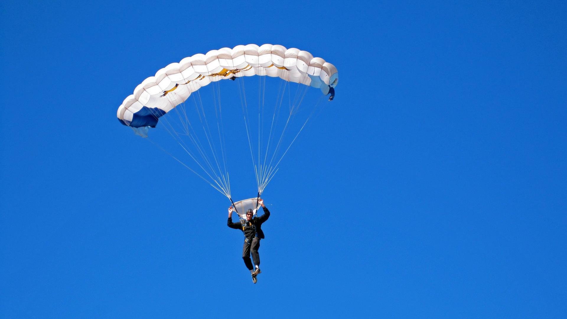 超级爆冷！德国战车熄火，加拿大无名小卒如何一战封神？